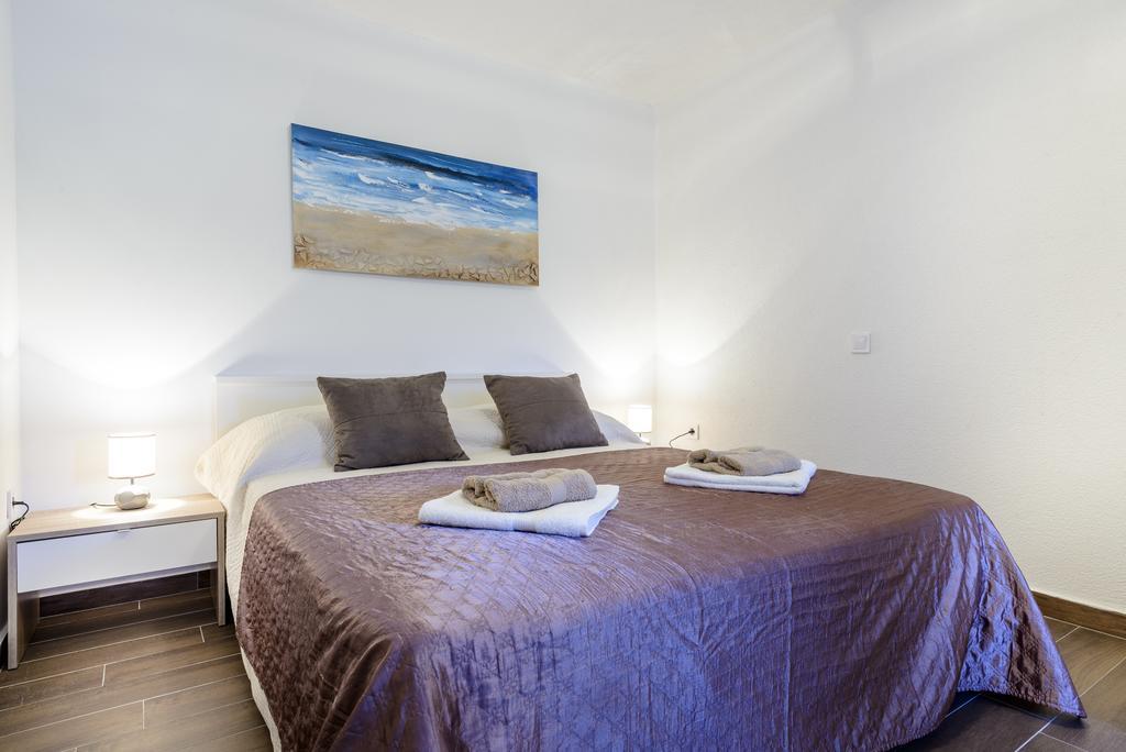 Apartment Mistral - Cosy Apartment With Sea View Молунат Екстериор снимка